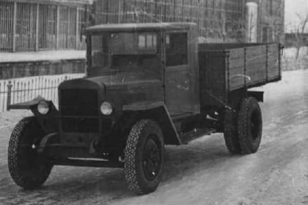 Грузовик ЗИС-5 "Трехтонка"