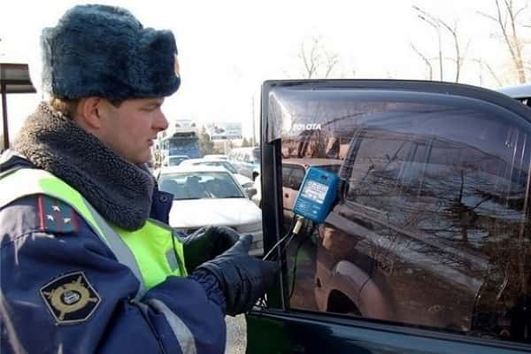 Штраф за тонировку стекол автомобиля
