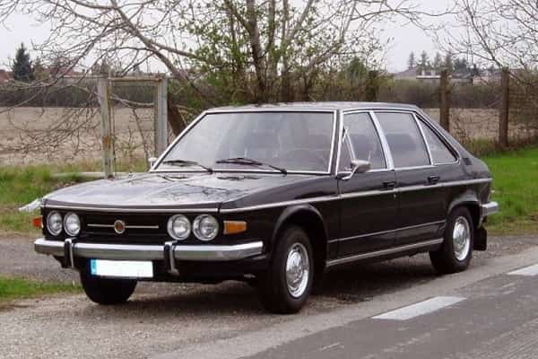 Представительский седан Tatra 613