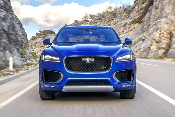 Jaguar F-Pace с дизельным двигателем