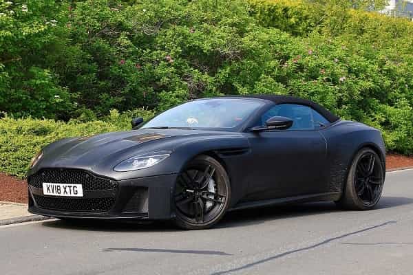 Aston Martin DBS Superleggera Volante 2019 года