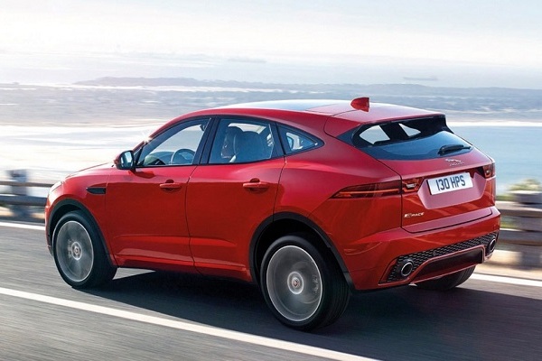 Jaguar E-Pace 2018 года