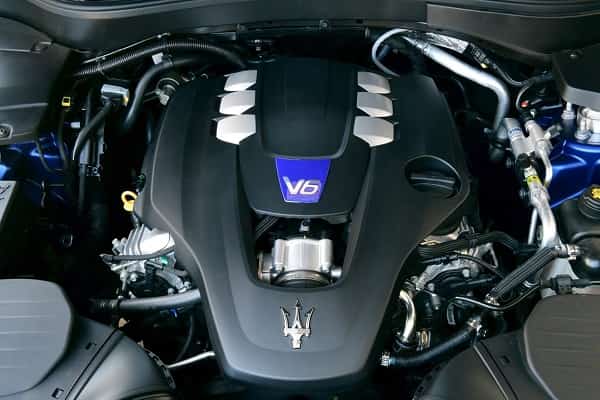 Двигатель Обзор Maserati Levante