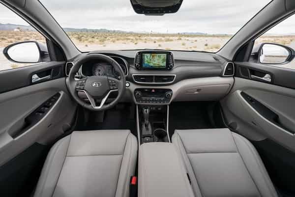 Салон hyundai_tucson_2018