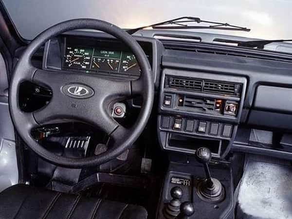 salon-vaz-21213
