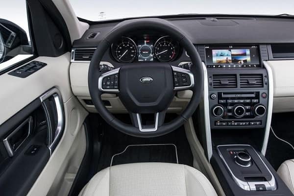 Салон Двигатель Land Rover Discovery 2019