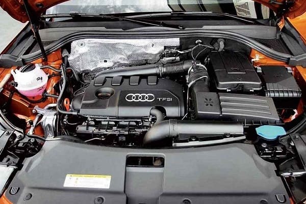 Двигатель Кроссовер Audi Q3 2019