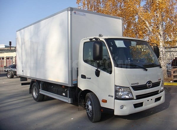 Грузовик Hino 300