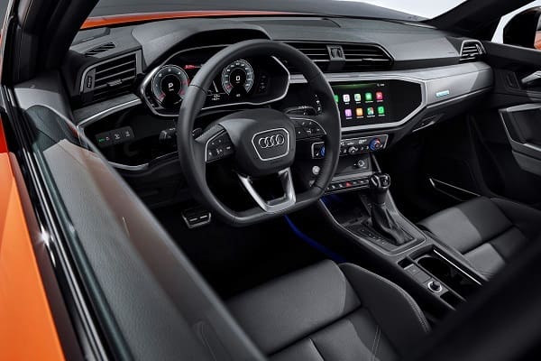Салон Audi Q3