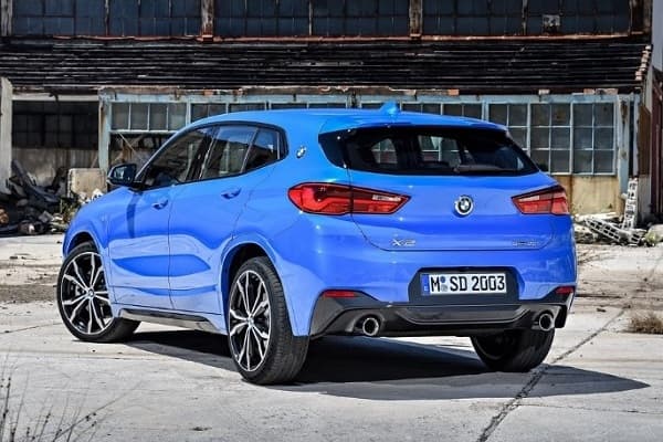 BMW X2