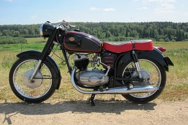 Мотоцикл Pannonia T1