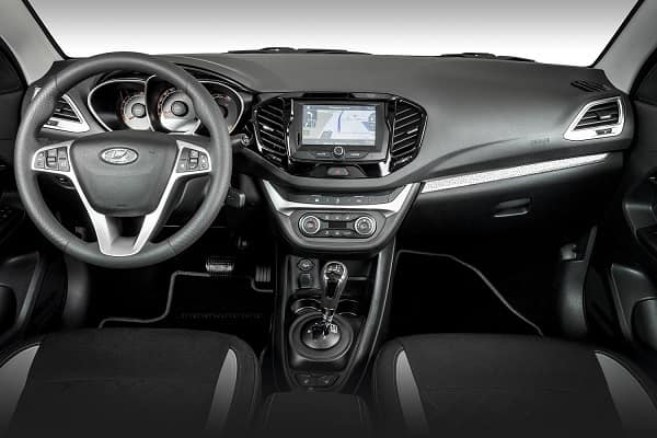 Салон LADA Vesta с вариатором