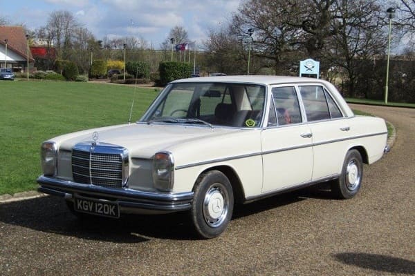 Mercedes-Benz W115 1972 года