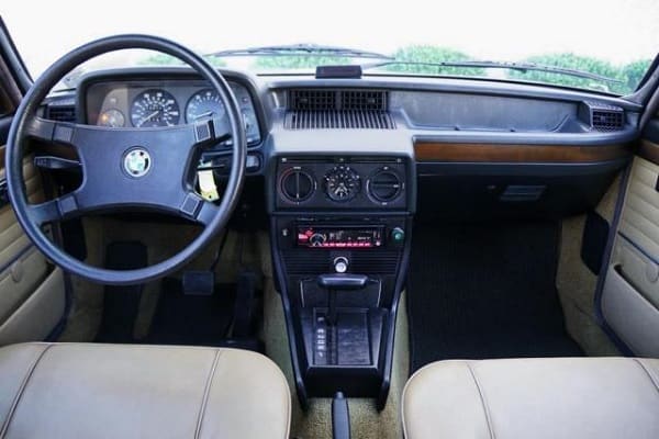 salon-bmw-528i