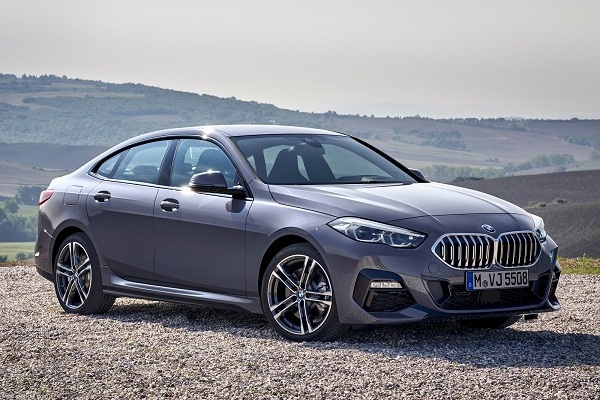 BMW 2 Series 2019 года