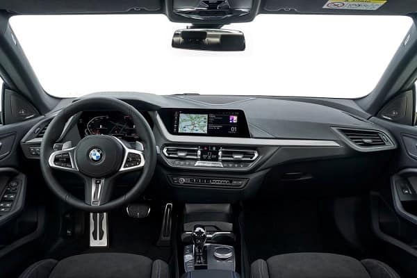 Салон BMW 2 Series Gran Coupe