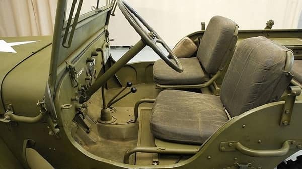 Салон Ford GPW 1943