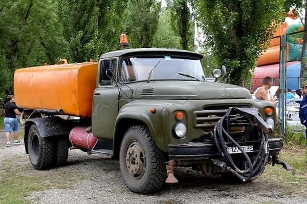 ЗИЛ-130 поливалка