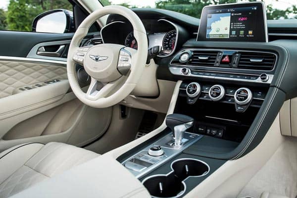 Салон Genesis G70