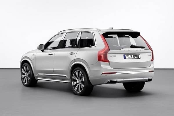 Кроссовер Volvo XC90 2019 года