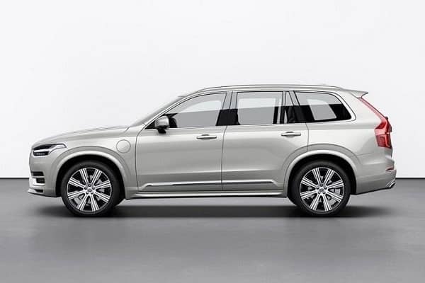 Кроссовер Volvo XC90 2019