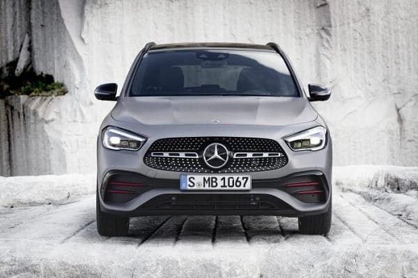 Mercedes-Benz GLA 2