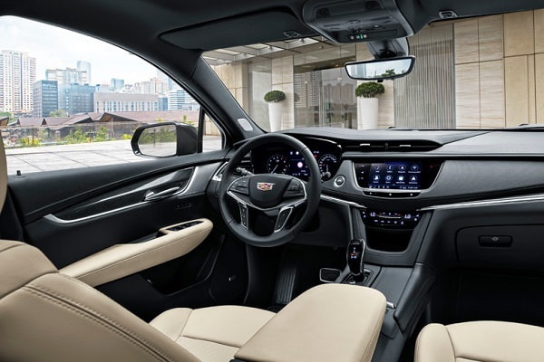 Салон Cadillac XT5 2020 года