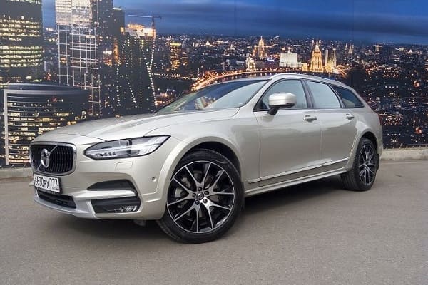 Volvo V90 Cross Country