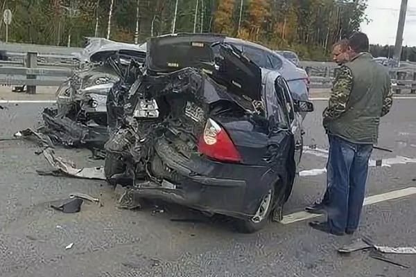 ДТП на скоростной трассе