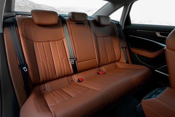 Задний ряд Audi A6